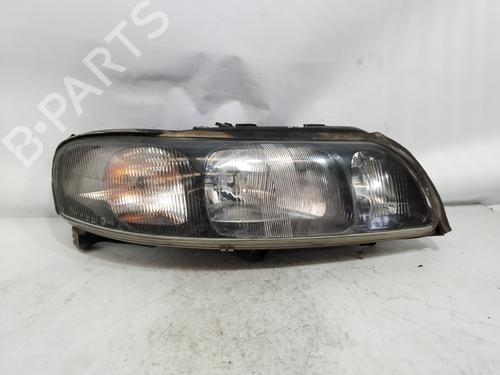 Used Right headlight VOLVO S60 I (384) [2000-2010]  27393074