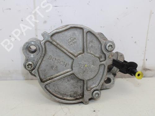 Used Vacuum pump CITROËN BERLINGO / BERLINGO FIRST MPV (MF_, GJK_, GFK_) 1.6 HDI 75 (MF9HW, GJ9HWC, GF9HWC, GN9HWC) (75 hp) 17094254