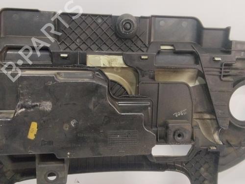 Upper protection VW GOLF V (1K1)  | BP27468293M93 