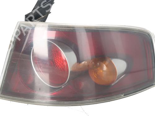 Used Right taillight Right taillight 33020419 33020419