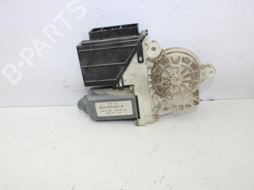 Rudehejsemotor forskærm højre SEAT IBIZA III (6L1) [2002-2009]  13717734