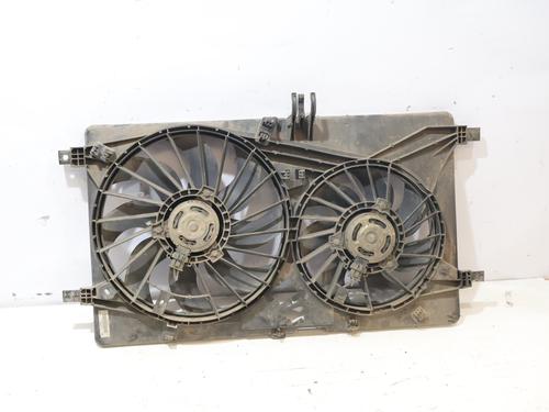 Used Radiator fan Radiator fan RENAULT MASTER III Van (FV) 2.3 dCi 100 RWD (FV0B, FV0H, FV0K) (101 hp) 36532370 36532370