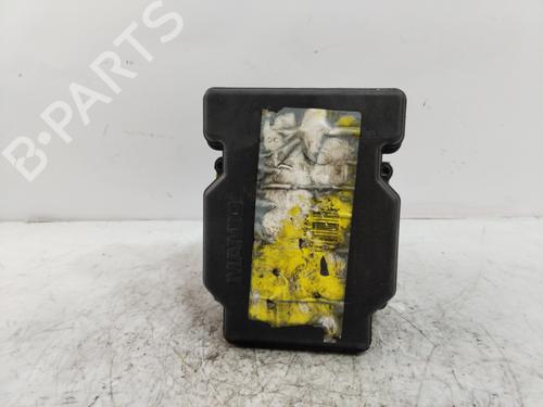 Used ABS pump KIA CARENS III MPV (UN) 2.0 CRDi 140 (140 hp) 25858231