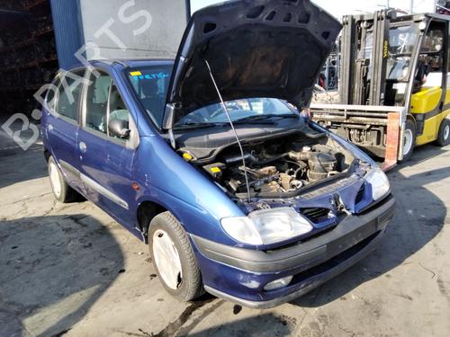 Brugte RENAULT MEGANE Scenic (JA0/1_) 1.6 e (JA0F) (90 hp) 4237531