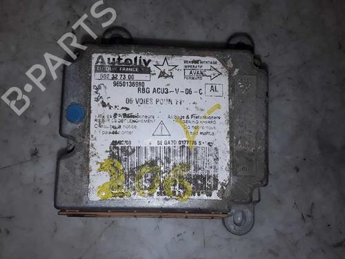 Used ECU airbags PEUGEOT 206 Hatchback (2A/C) [1998-2012]  8578506