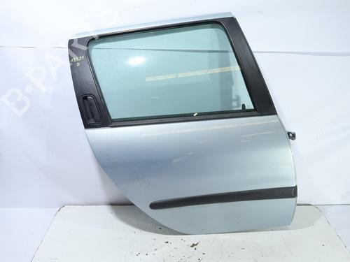 Dør højre bagtil Dør højre bagtil 38915681 38915681