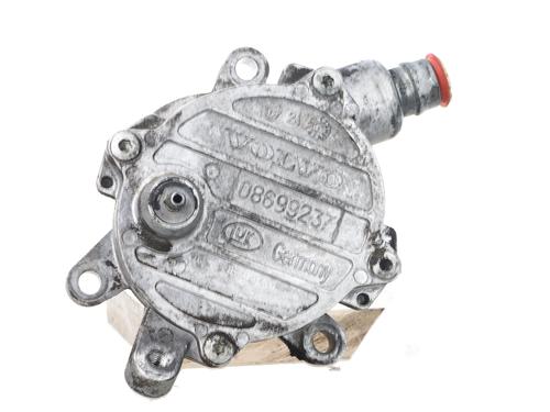 Used Vacuum pump VOLVO S60 I (384) D5 (163 hp) 32293020