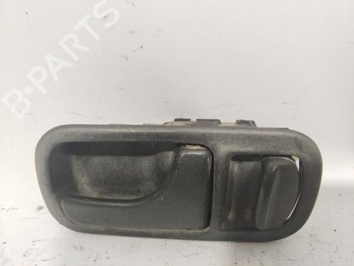 Høyre foran invendig håndtak NISSAN TERRANO II (R20) [1992-2007]  22196117