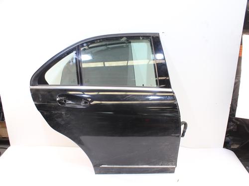 Used Right rear door MERCEDES-BENZ C-CLASS (W204) [2007-2015]  16333799