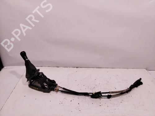 Used Gear lever TOYOTA COROLLA (_E12_) 1.6 VVT-i (ZZE121_, ZZE121R) (110 hp) 28312595