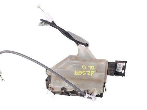 front-right-lock-citroen-c3-iii-sx-2016-39567644 main image