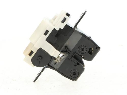 Used Tailgate lock Tailgate lock RENAULT MEGANE II Saloon (LM0/1_) [2003-2026] 39752359 39752359