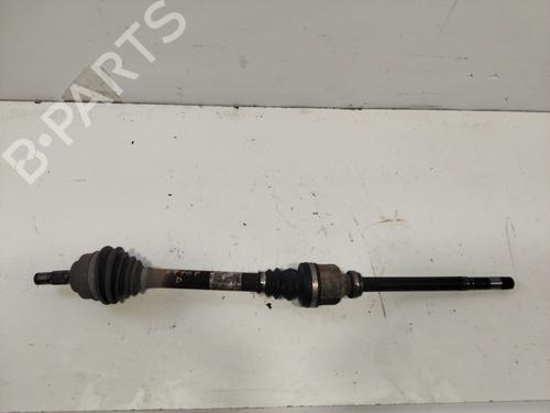 Używane Półoś przednia prawa CITROËN C4 I (LC_) [2004-2014]  22385618