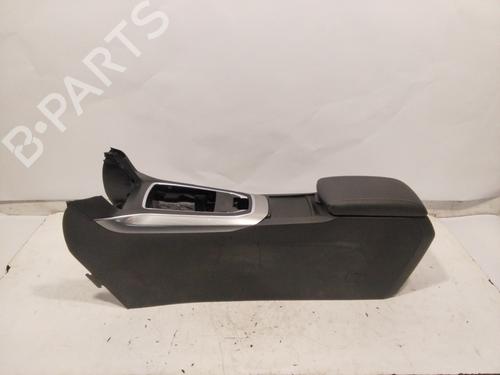 Used Armrest / Center console PEUGEOT 308 SW II (LC_, LJ_, LR_, LX_, L4_) 1.6 BlueHDi 100 (99 hp) 26913858