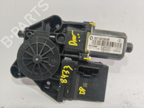 Right front window motor RENAULT MEGANE III Hatchback (BZ0/1_, B3_) 1.9 dCi (BZ0N, BZ0J) | BP24829171E20 