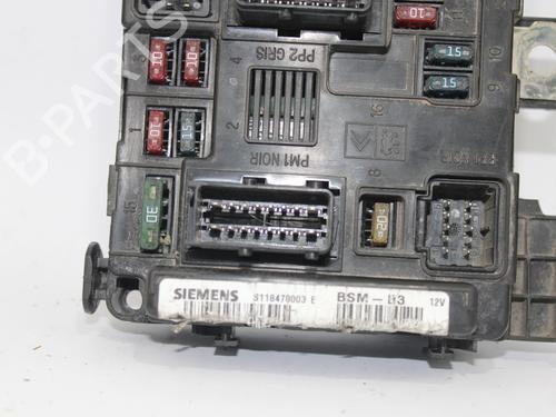 Fuse box CITROËN C5 II (RC_) 2.0 HDi (RCRHRH) | BP13392177E1 