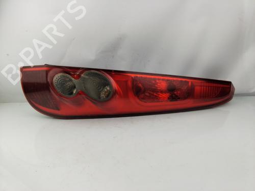 Used Right taillight FORD FIESTA V (JH_, JD_) 1.4 TDCi (68 hp) 21258001