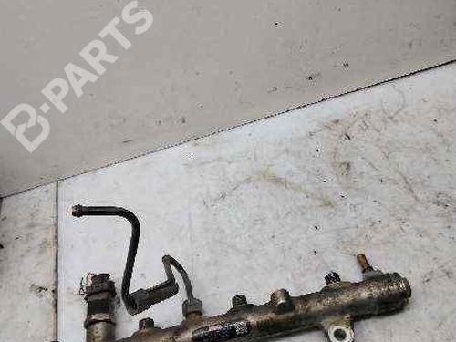 Used Injection rail Injection rail RENAULT LAGUNA II (BG0/1_) 1.9 dCi (BG08, BG0G) (120 hp) 8573817 8573817