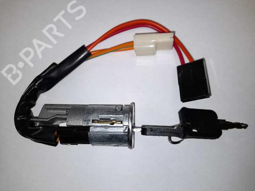 Ignition barrel RENAULT TRAFIC II Van (FL) | BP8572278M48 - Image 2