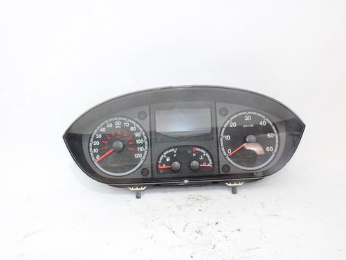 Used Instrument cluster PEUGEOT BOXER Bus (230P) [1994-2009]  15663111