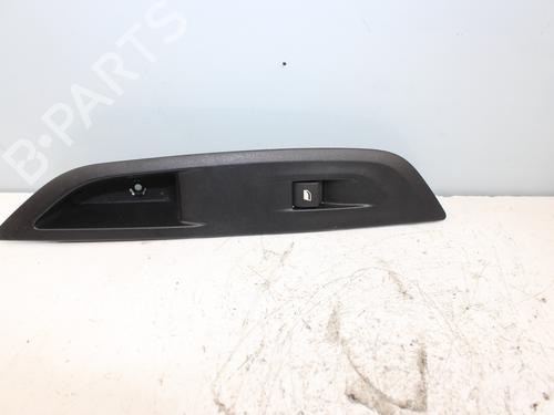 Used Right front window switch PEUGEOT 208 II (UB_, UP_, UW_, UJ_) 1.2 PureTech 75 (75 hp) 18351029