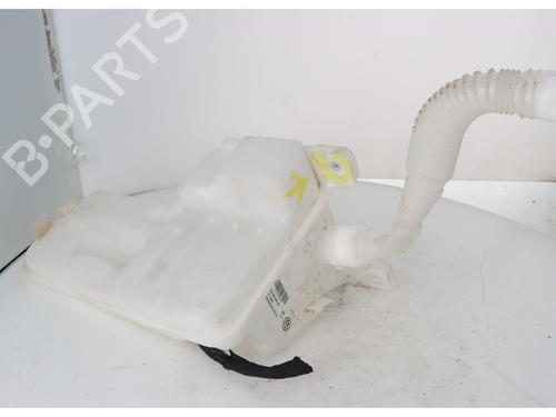 Used Windscreen washer tank Windscreen washer tank AUDI Q2 (GAB, GAG) [2016-2026] 34052019 34052019