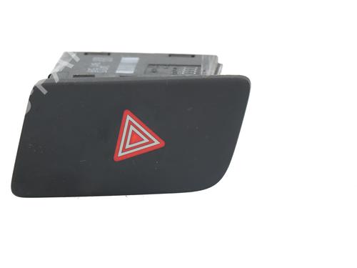 Used Warning switch AUDI Q3 (8UB, 8UG) [2011-2020]  30926014