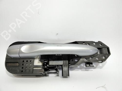 Used Rear right exterior door handle RENAULT MEGANE III Hatchback (BZ0/1_, B3_) [2008-2025]  10712538