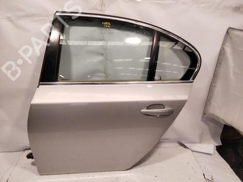 Used Left rear door BMW 5 (E60) 525 d (177 hp) 21662103