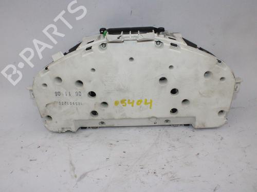 Instrument cluster VOLVO S40 II (544) 2.0 D | BP15812794C47 