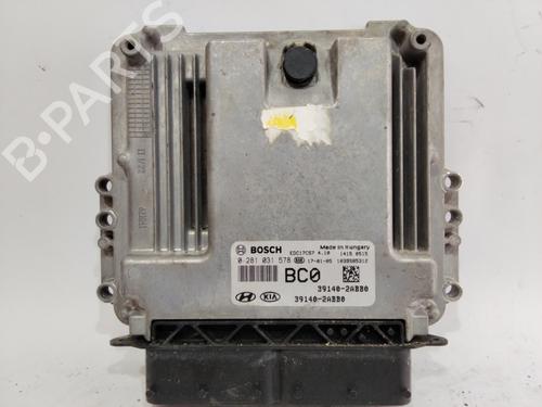 Used Engine control unit (ECU) HYUNDAI TUCSON (TL, TLE) 1.7 CRDi (116 hp) 25454199