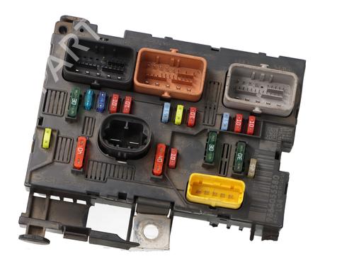 Used Fuse box Fuse box PEUGEOT 307 Break (3E) 1.6 HDi 110 (109 hp) 33293608 33293608