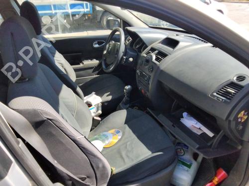 Injector RENAULT MEGANE II Saloon (LM0/1_) 1.9 dCi (LM0G, LM1G, LM2C) | BP28953015M100 