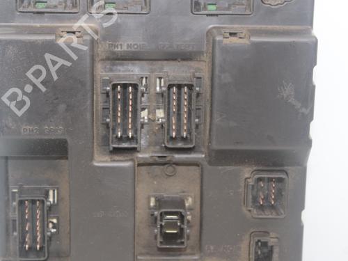 Fuse box PEUGEOT 307 Break (3E) 1.6 HDi 110 | BP16857354E1 