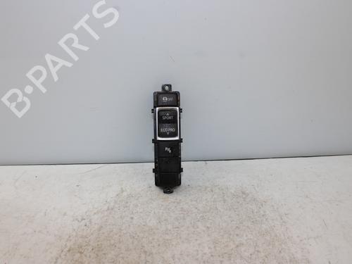 Used Switch BMW X1 (F48) sDrive 18 i (136 hp) 18246961