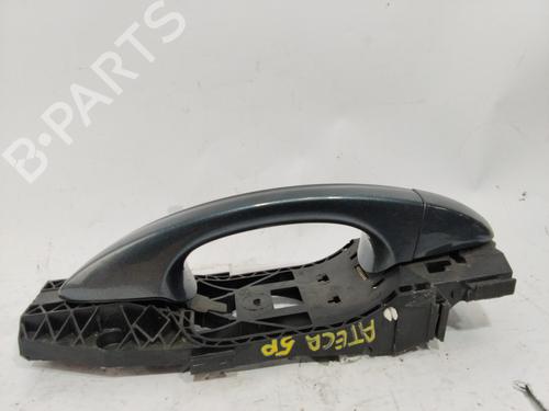Used Rear left exterior door handle SEAT ATECA (KH7, KHP) [2016-2025]  28542179