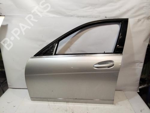 Used Left front door MERCEDES-BENZ C-CLASS (W204) [2007-2015]  29589616