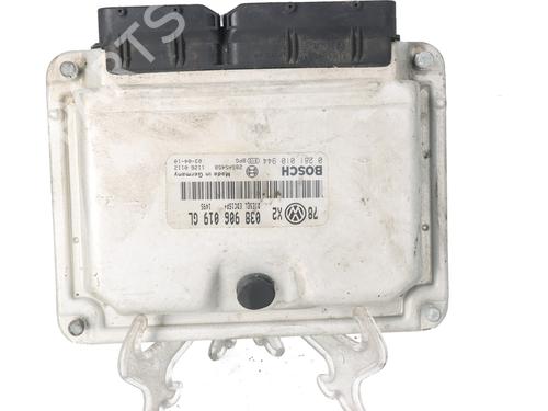 engine-control-unit-ecu-vw-passat-b55-3b3-2000-2001-2002-2003-2004-2005-33982787 main image