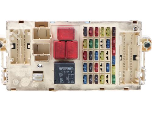 Used Fuse box Fuse box FIAT STILO (192_) 1.6 16V (192_XB1A) (103 hp) 33234786 33234786