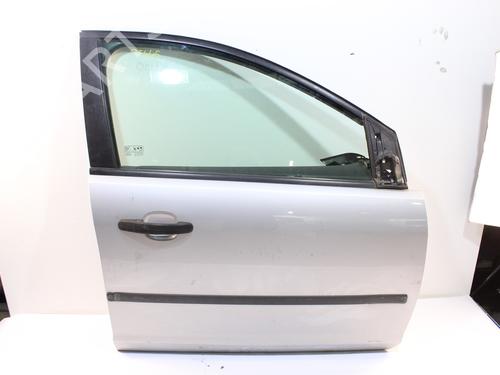 Used Right front door FORD FOCUS II (DA_, HCP, DP) 1.6 (100 hp) 15989321