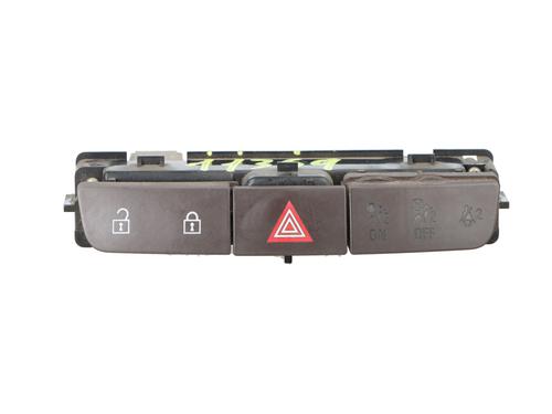warning-switch-opel-insignia-a-saloon-g09-2008-2009-2010-2011-2012-2013-2014-2015-2016-2017-36113800 main image