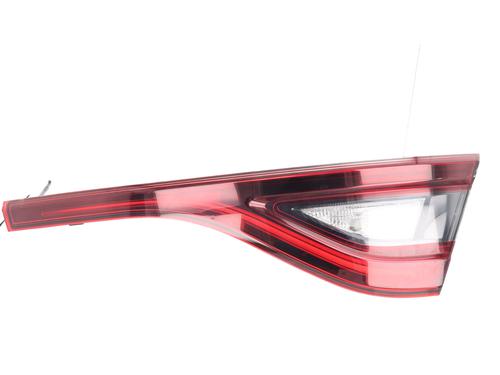 Used Right tailgate light RENAULT ARKANA I (LCM_, LDN_) [2019-2026]  32360773