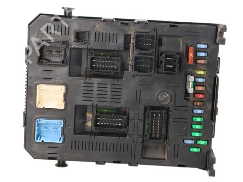 fuse-box-citroen-c5-ii-rc_-2004-2005-2006-2007-2008-32774911 main image