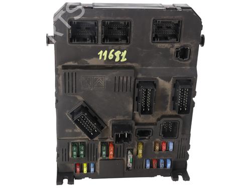 Sikringsdåse Sikringsdåse CITROËN BERLINGO / BERLINGO FIRST Box Body/MPV (M_) 2.0 HDI 90 (MBRHY, MCRHY) (90 hp) 36490267 36490267