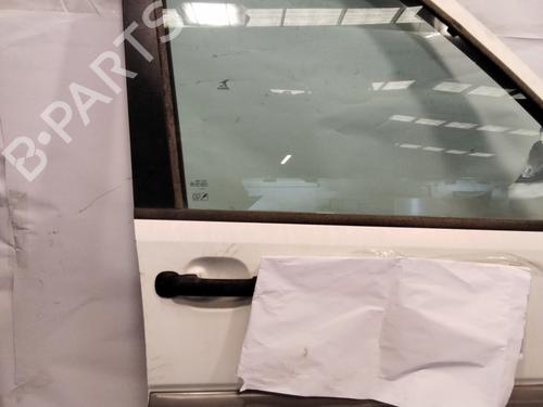 Right front door NISSAN TERRANO II (R20) 3.0 Di 4WD | BP24918818C3 