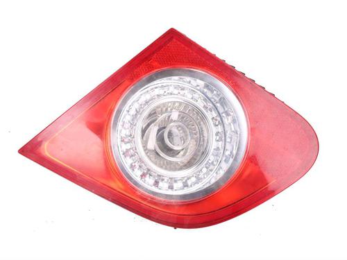 Used Right tailgate light Right tailgate light VW PASSAT B6 (3C2) [2005-2011] 38240119 38240119
