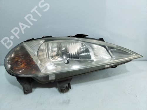Used Right headlight RENAULT MEGANE I Classic (LA0/1_) [1996-2008]  19944157