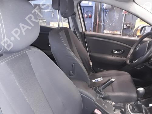 Engine control unit (ECU) RENAULT MEGANE III Hatchback (BZ0/1_, B3_) 1.5 dCi (BZ09, BZ0D, BZ1W, BZ29, BZ14) | BP15470372M57 