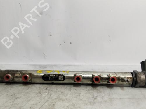 Used Injection rail OPEL CORSA D (S07) [2006-2015]  27689993
