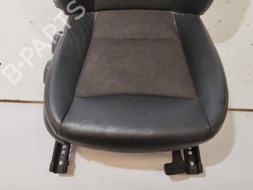 Right front seat BMW X4 (F26) xDrive 20 d | BP39184689C16 - Image 6